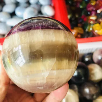 Loomulikku värvi fluoriidimaardlat käsitsi poleeritud kvarts palli kodu kaunistamiseks