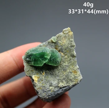 Uus toode！ Looduslik harv Astus sfääriline roheline Fluoriidimaardlat maavarade näidiseid Kivid ja kristallid crystal Healing