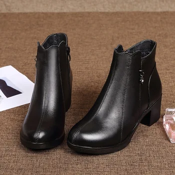 ZZPOHE 2019 Naiste Mood Saapad Daamid naturaalsest nahast kõrge kontsaga poolsaapad naiste sügis-talv vabaaja jalatsid tasuta shipping