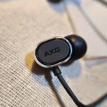 AKG N28 juhtmega kõrvaklapid Line Kontrolli Mikrofoni Raske Bass Kõrge Resolutsiooniga Hifi Palavik Kõrvaklapid