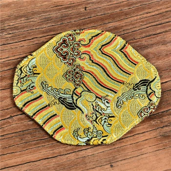 Viimane Luksus Tee 5 Inertsiaalpiduriga Komplekti Hiina stiilis Vintage Silk Brocade söögilaud Cup Matt Pilv Placemat Pulmapidu Kasuks